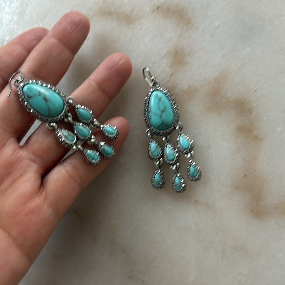 Lucky Brand Turquoise Crystals Rhinestone Earrings Silver Dangle Earrings - Picture 9 of 17